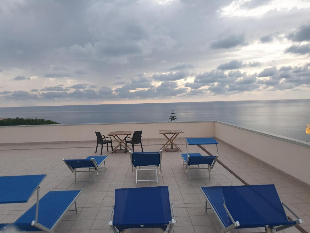 Ele&Gio Accomodation Тропея Экстерьер фото